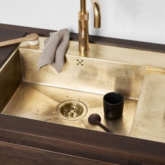 Beautiful Brass Kitchen Sinks