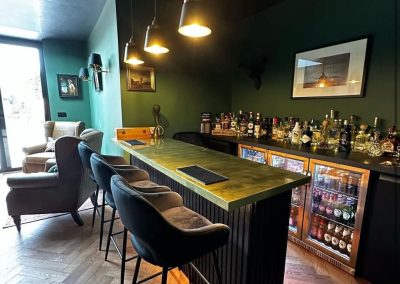 Stylish Berkshire Bronzed Brass Bar Top