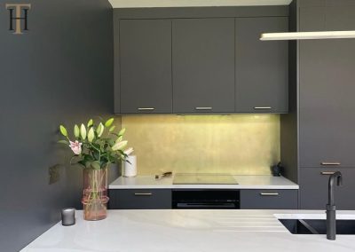 Berkshire Bronzed Brass Splashback for Kitchen Renovation